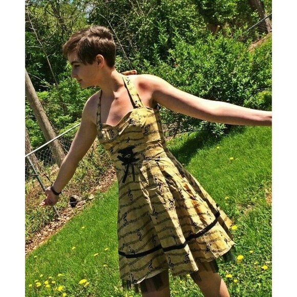 Hot Topic Dresses & Skirts - NEW Hot Topic Pin Up Dress Womens 12 Music Notes H